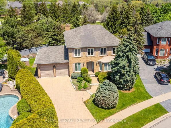 1491 The Links Dr, Oakville, ON L6M 2P2