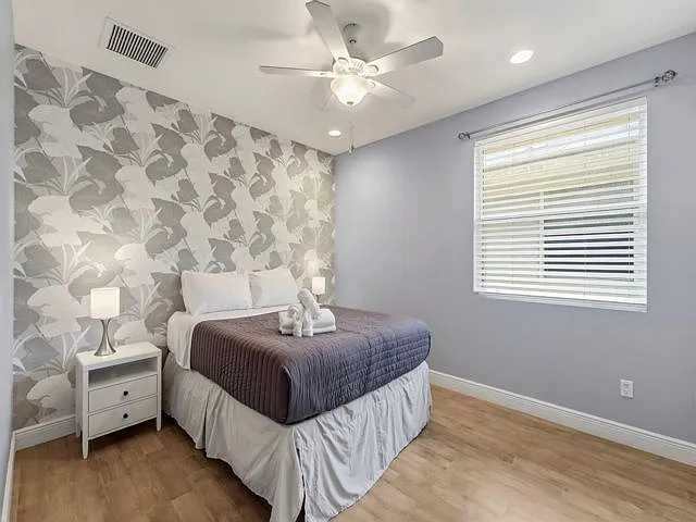 1141 NE 3rd Ave — Photo 5