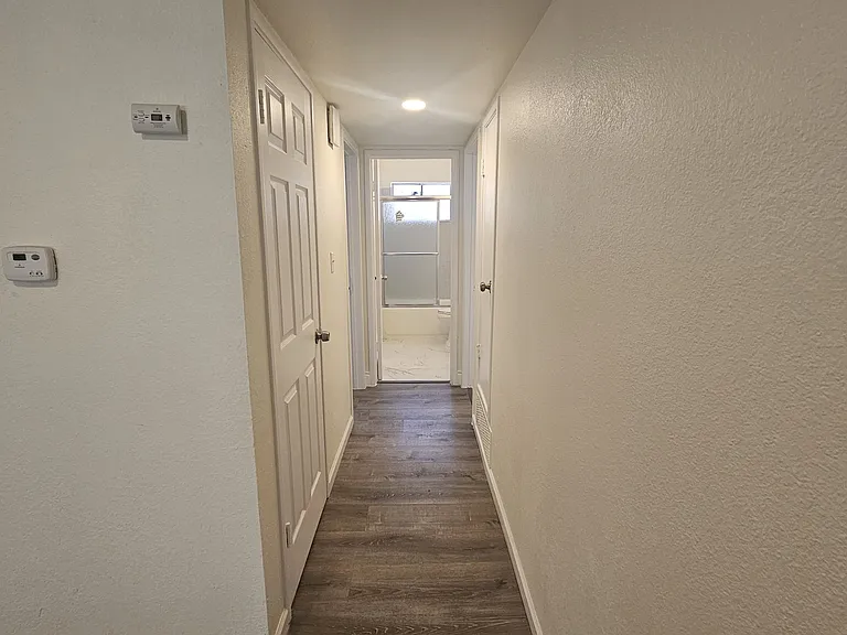 4101 Porter St #6 — Photo 9