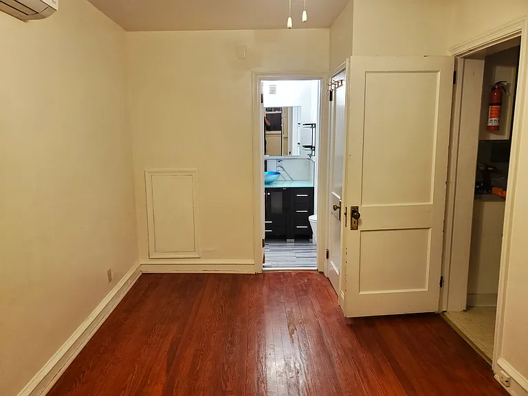 2411 Patane Ave #A — Photo 12