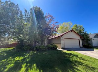 61396 Rock Bluff Ln, Bend, OR 97702