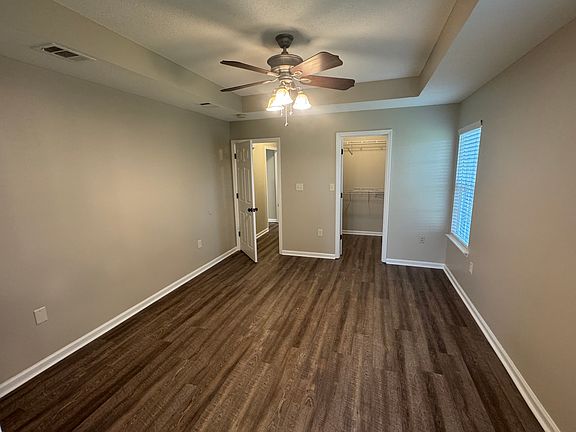 4th image of 3883 Heather Way
