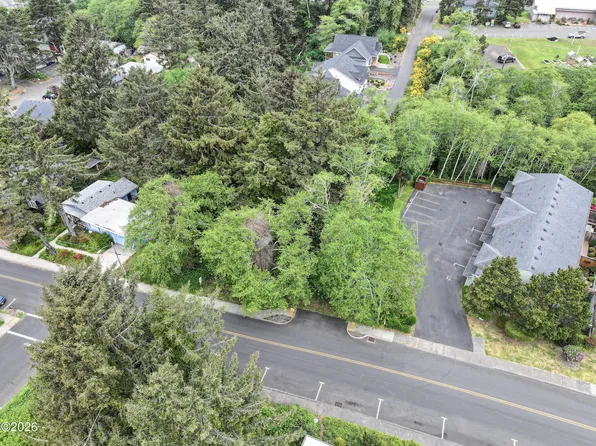 Tl5500 Northwest St #22, Lincoln City, OR 97367