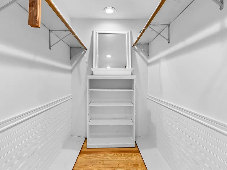 6 Harbour Ln — Photo 13