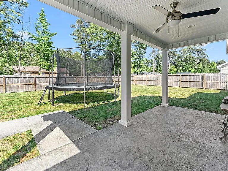 101 Pine St — Photo 4