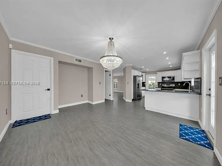 11351 SW 63rd Ter — Photo 23