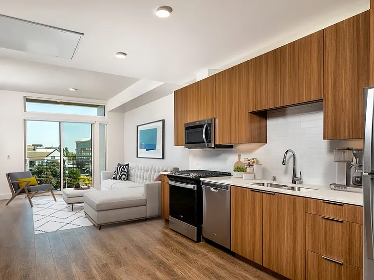 MW Lofts — Photo 13