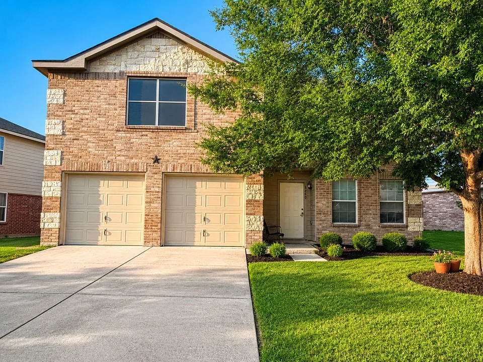 8440 Shallow Creek Dr
