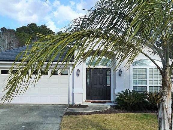 5th image of 204 Silver Glen Ave