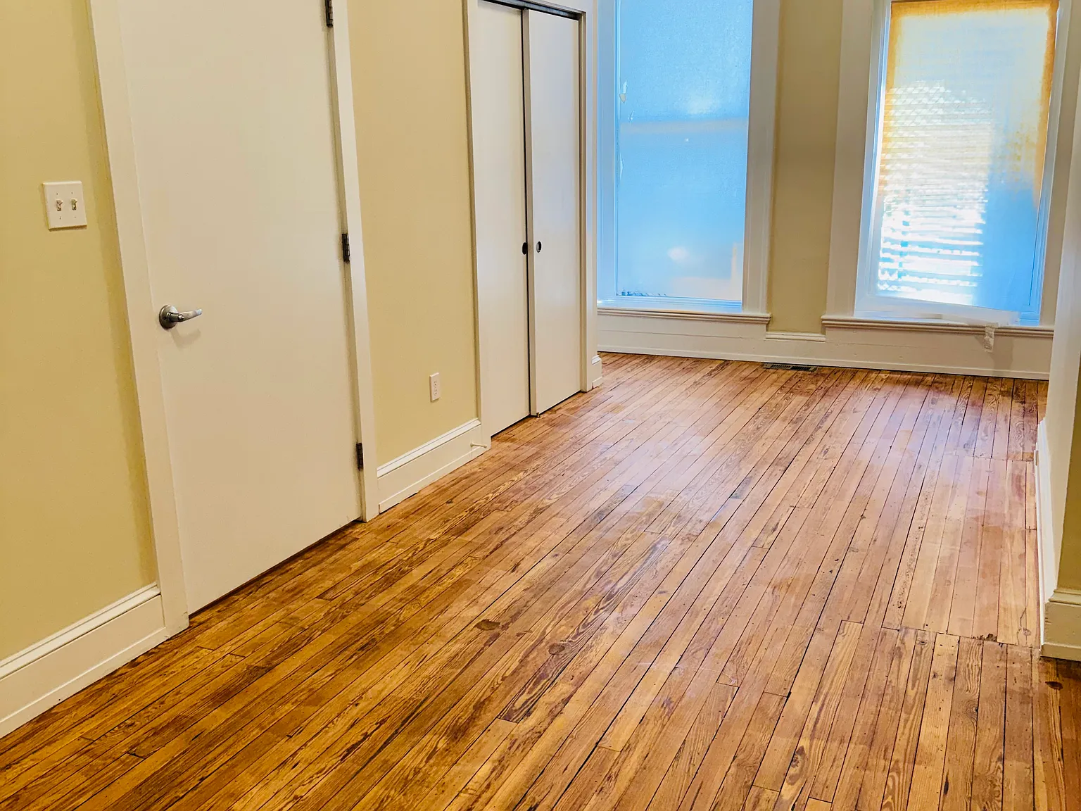 2212 Maryland Ave — Photo 4