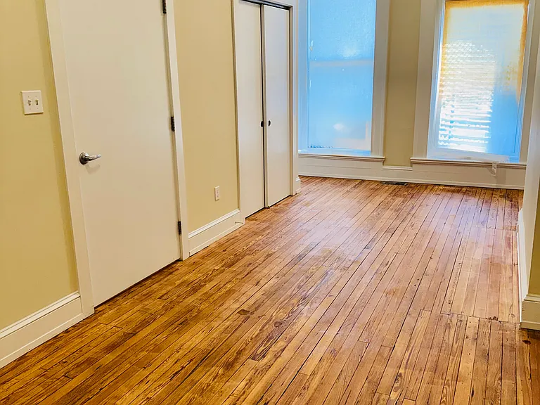 2212 Maryland Ave #1 — Photo 4