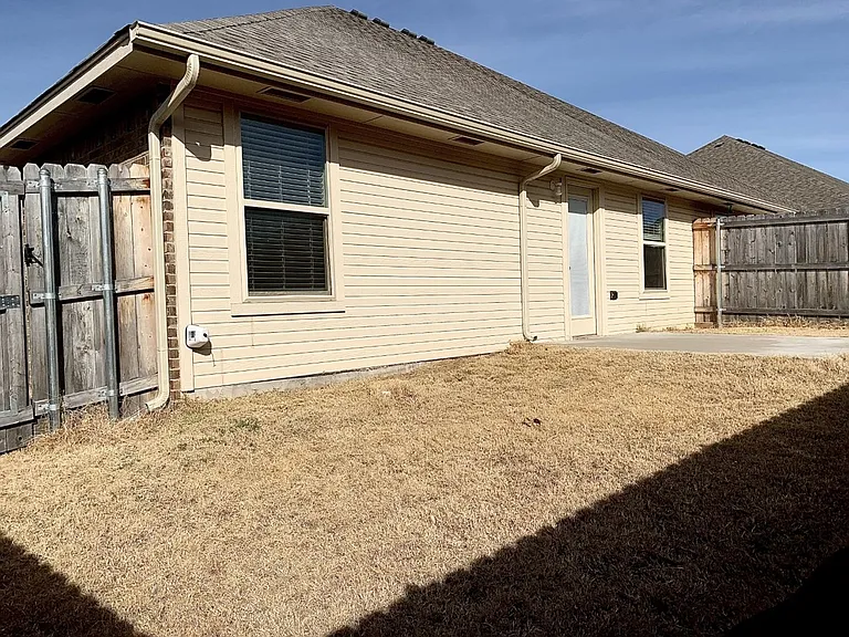 11214 Coachmans Rd — Photo 14