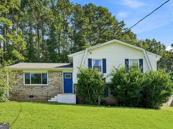624 Village Lane Dr SW, Marietta, GA 30060