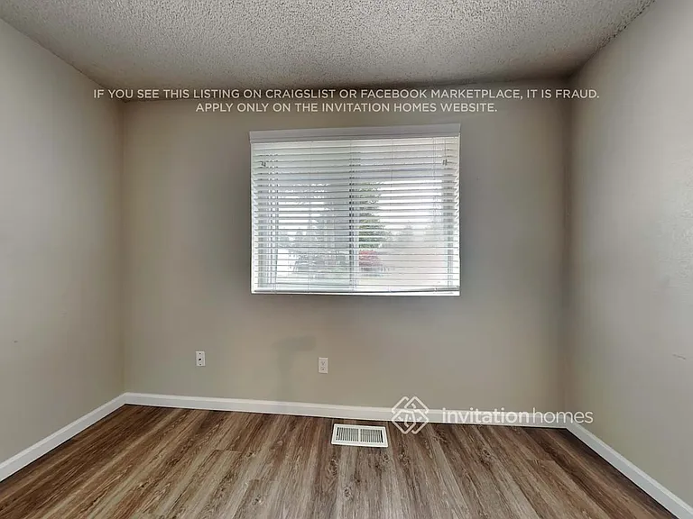 33832 35th Pl SW — Photo 14