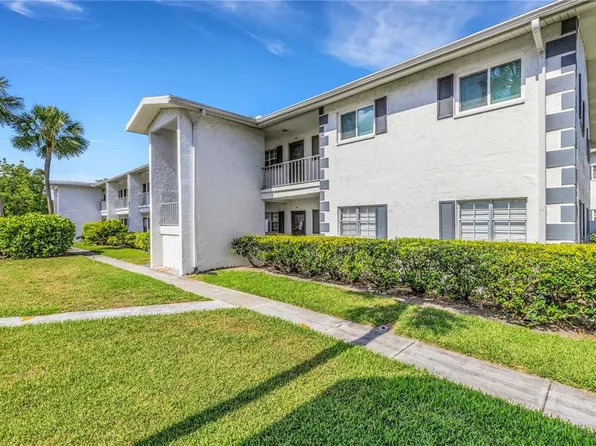 105 47th Avenue Dr W APT 376, Bradenton, FL 34207