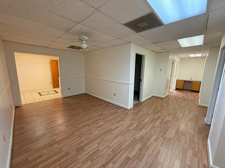1230 Woodland Dr #116 — Photo 17
