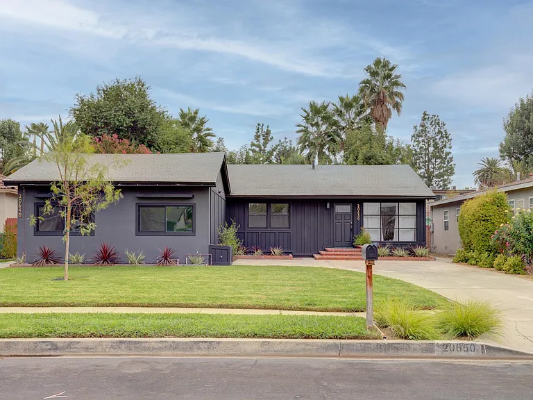20650 Cantlay St — Photo 5
