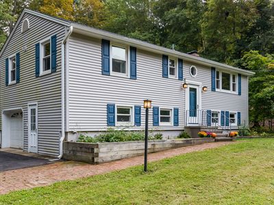 33 Old Lantern Rd, Danbury, CT, 06810