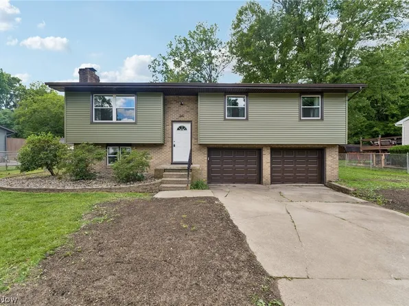 2980 Rosetta Blvd, Newton Falls, OH 44444
