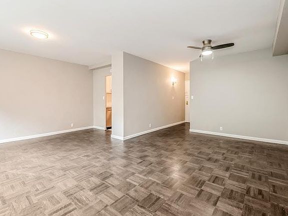 5th image of 9 Fordham Hill Oval APT 4