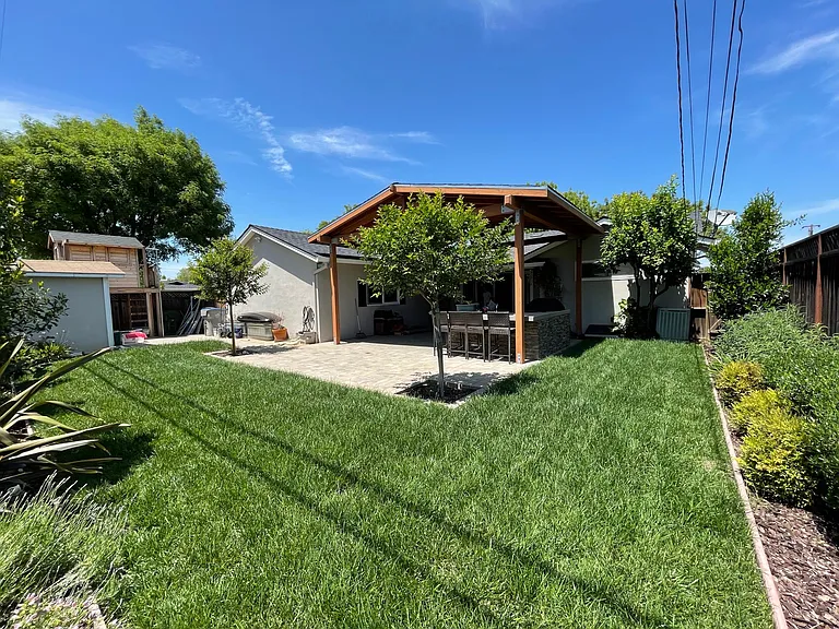 2098 Cirone Way — Photo 30