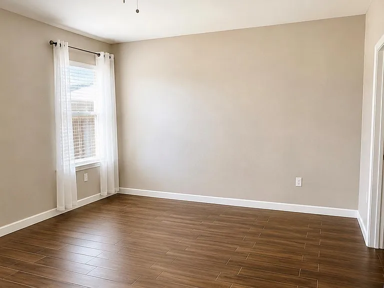 12215 Timber Arch Ln — Photo 7