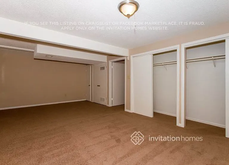 9276 Clermont Dr — Photo 17