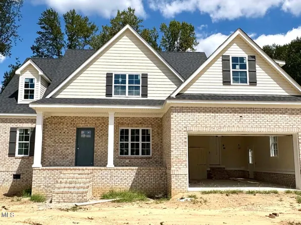 3920 Carriage Woods Court, Rocky Mount, NC 27804