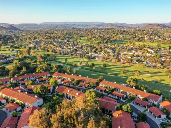12089 Caminito Campana, San Diego, CA 92128