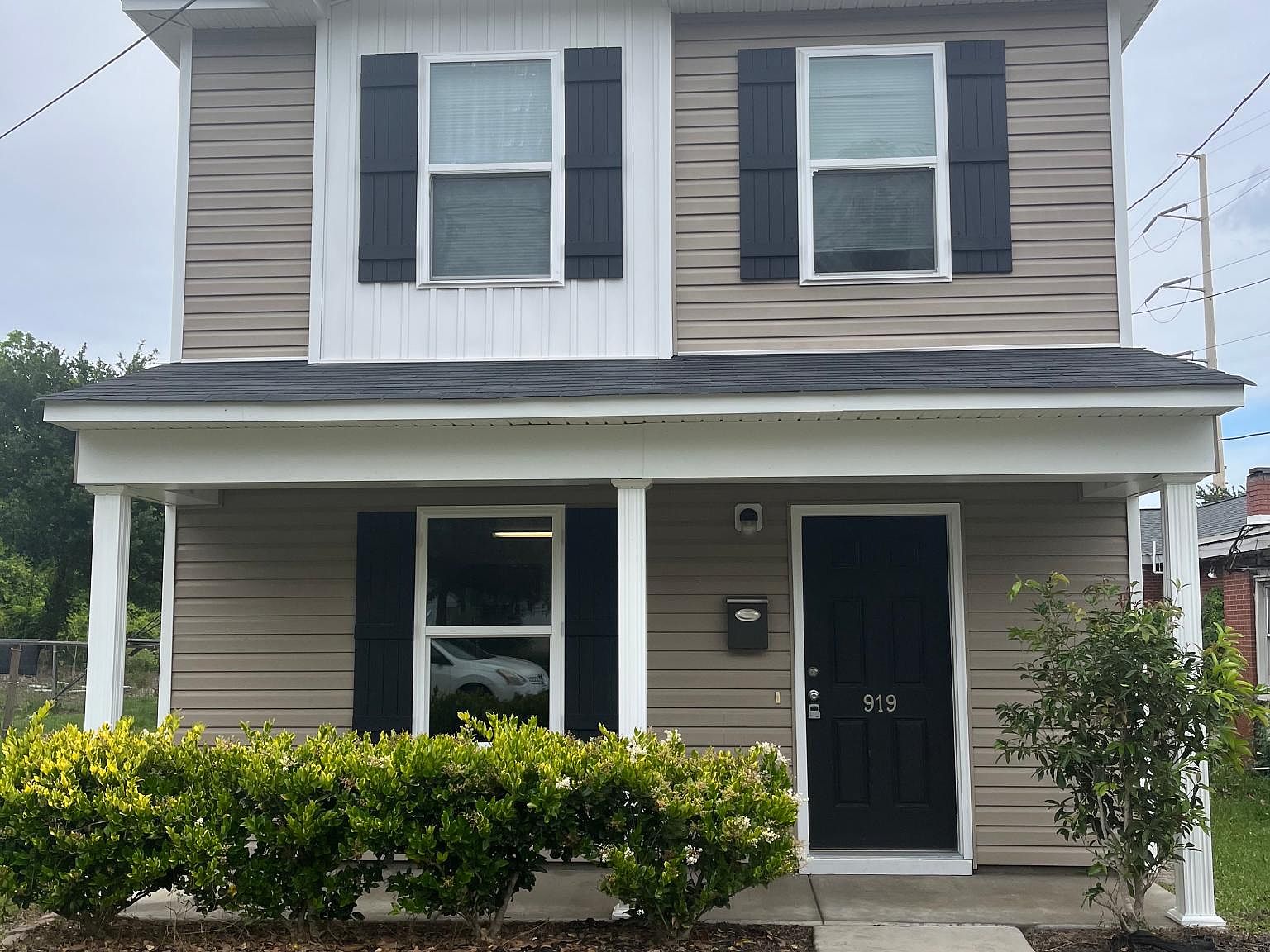 919 Grace St, Wilmington, NC 28401 | Zillow