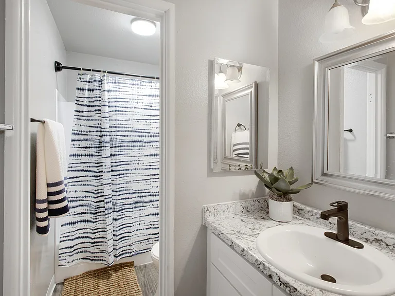 Sunrise on Bethany - Model Unit Bathroom