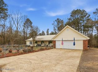 176 Will Stutely Dr, Brandon, MS 39042