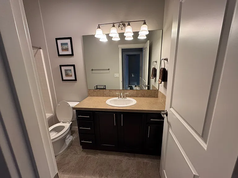1411 NE Park Dr — Photo 11