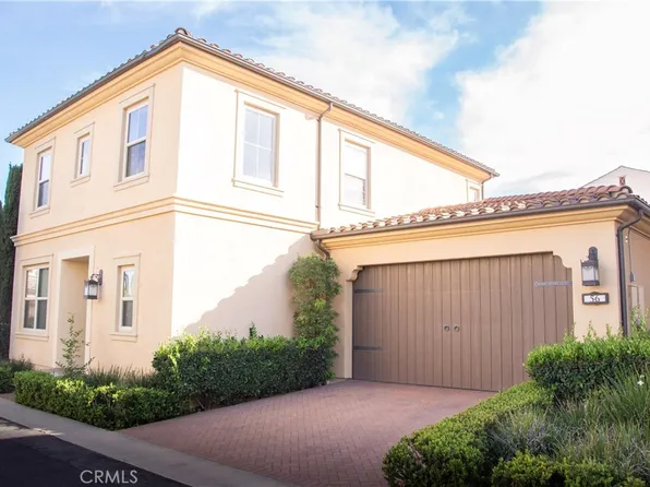 56 Twin Gables, Irvine, CA 92620