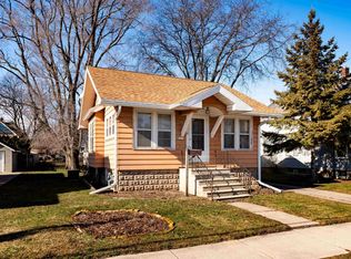1417 Walnut St, Oshkosh, WI 54901
