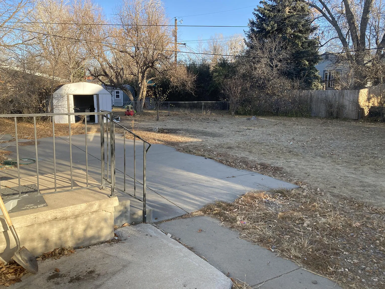 3018 S Jasmine St - - — Photo 4