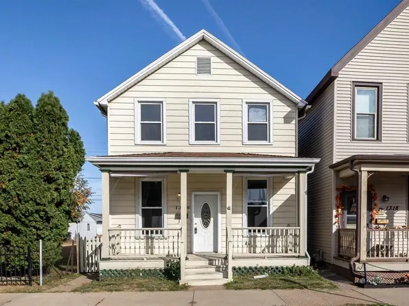 1326 Elm St, Dubuque, IA 52001