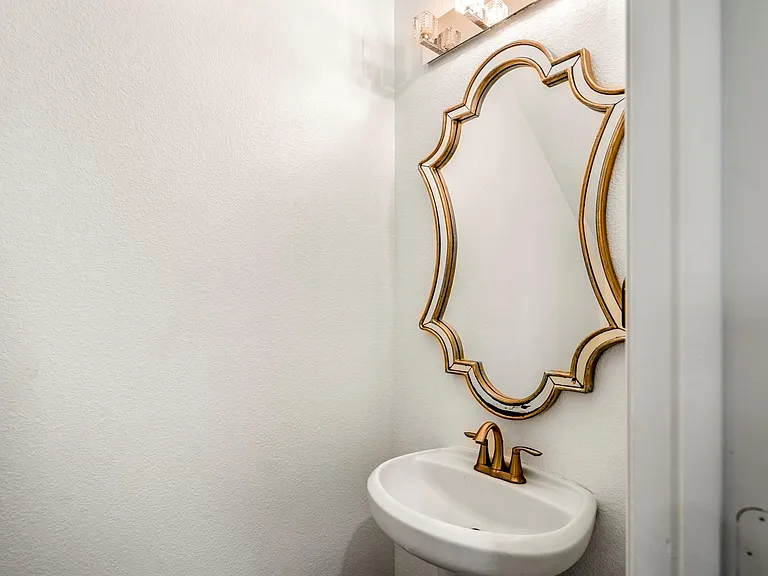 31767 Chapel Rock Ln — Photo 32