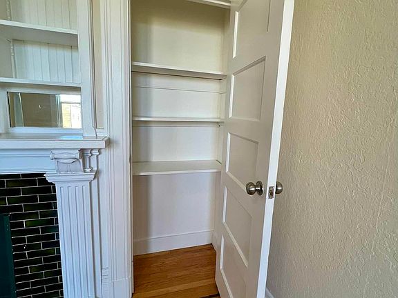 4th image of 2127 Fillmore St APT 6