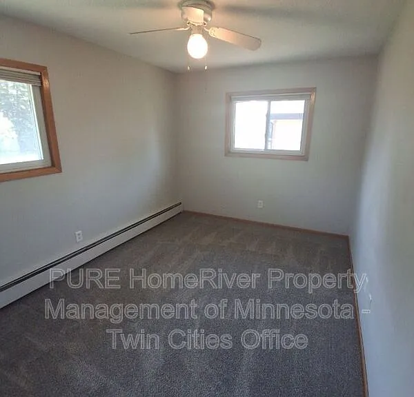 5848 2nd St NE #5 — Photo 9