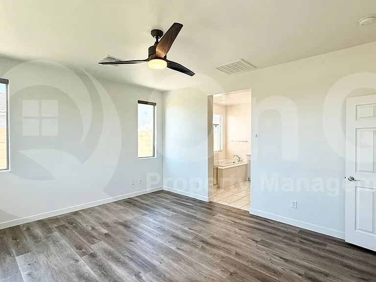 24638 N 144th Dr — Photo 7