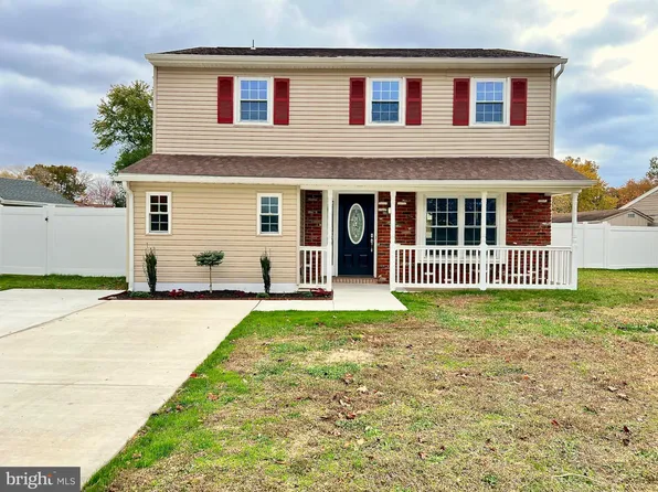 934 N Beecham Rd, Williamstown, NJ 08094