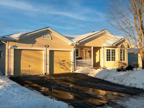 156 Gracehill Cres, Hamilton, ON L8B 1A5