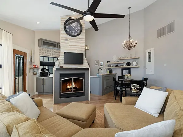 213 Elm Ave, Imperial Beach, CA
