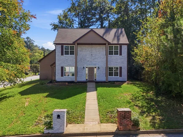 200 Scenic View Ct SW, Atlanta, GA 30331