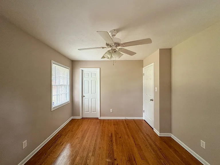 7228 Ainsley St — Photo 17