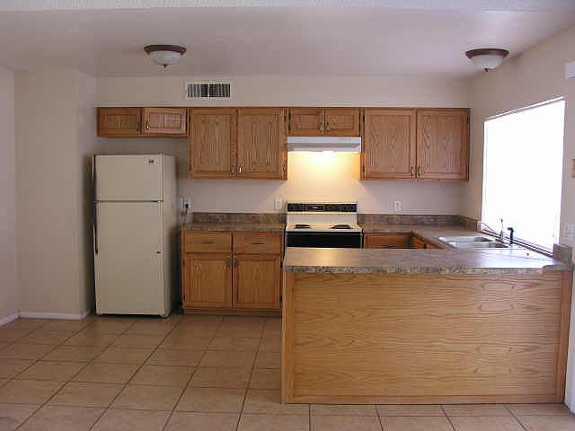 2nd image of 3017 N 58th Avenue