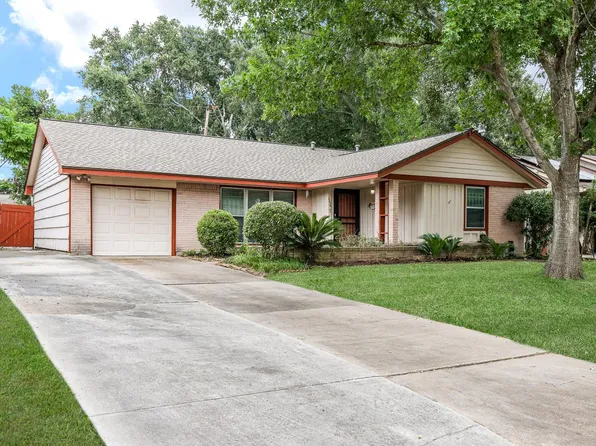 6834 Hendon Ln, Houston, TX 77074