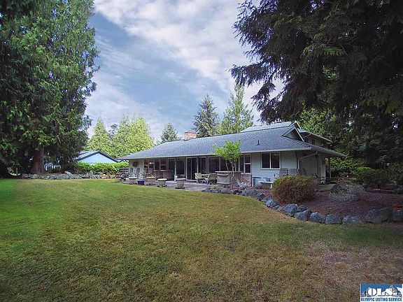 2nd image of 106 Greenway Dr