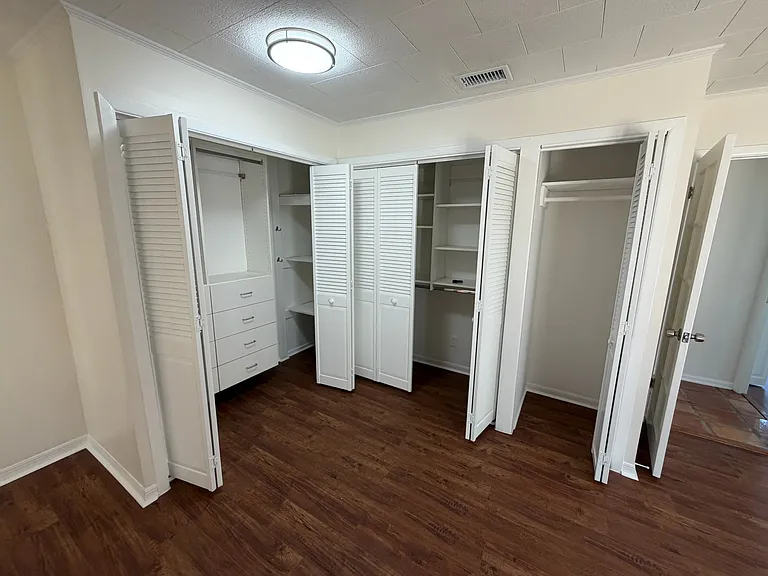 3126 W Harbor View Ave — Photo 11